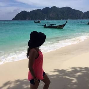 Meet your Posher, Sandra